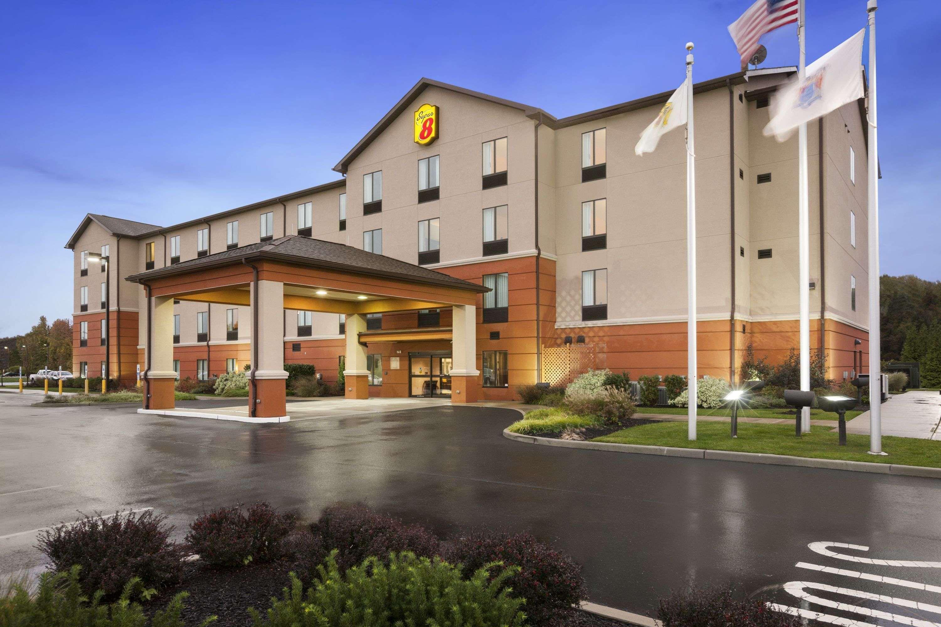 Super 8 By Wyndham Pennsville/Wilmington Exterior photo